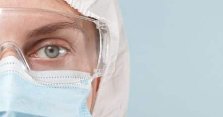 O que é Erro Médico - Foto de Uma Médica com Máscara